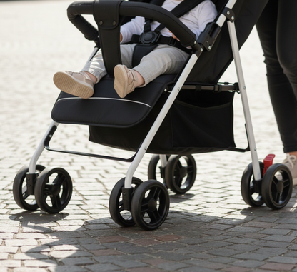 Poussette Citadine Compacte & Ultra Légère – Pliable, Confort & Design Noir